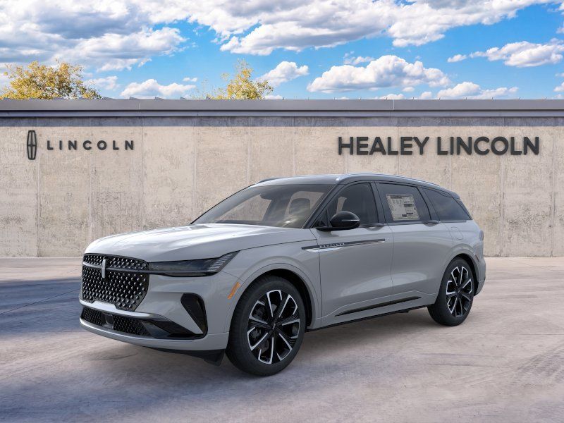 Photo view of 2026 Lincoln Nautilus in Gray