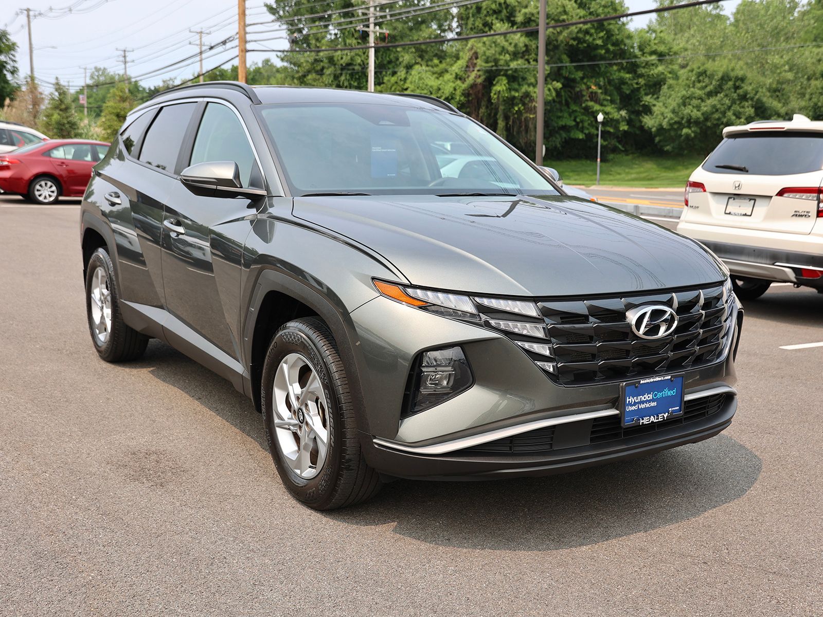 Photo view of 2023 Hyundai Tucson in Gray