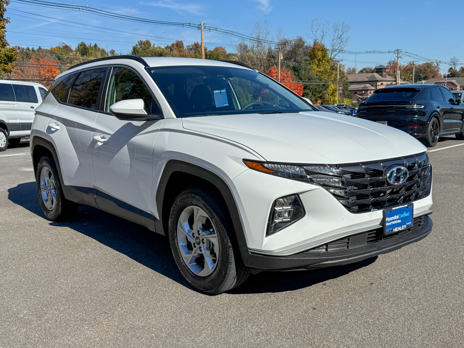 Photo view of 2024 Hyundai Tucson in White