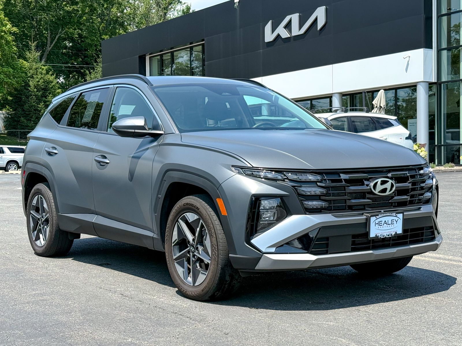 Photo view of 2025 Hyundai Tucson in Gray