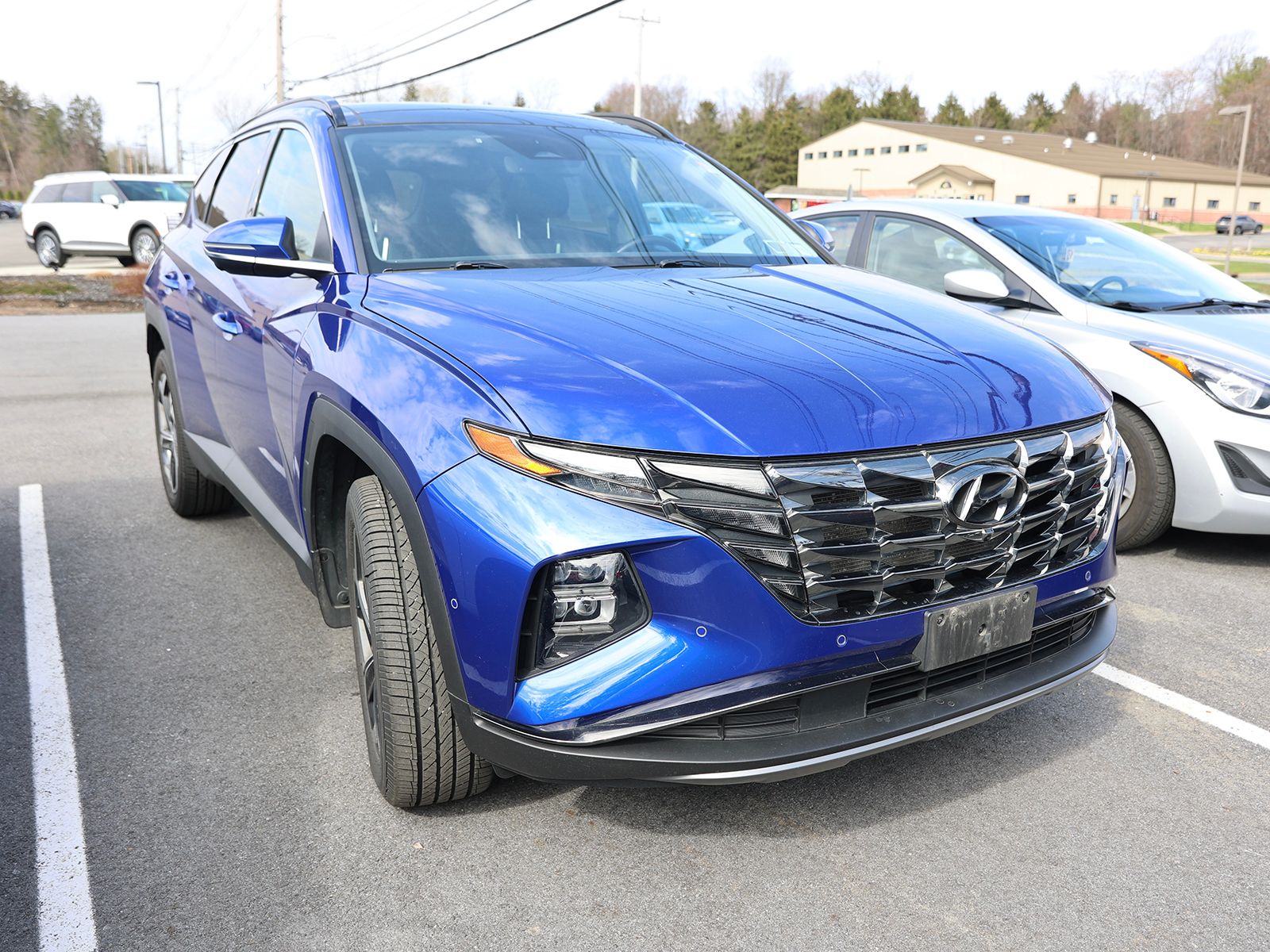 Photo view of 2023 Hyundai Tucson in Blue