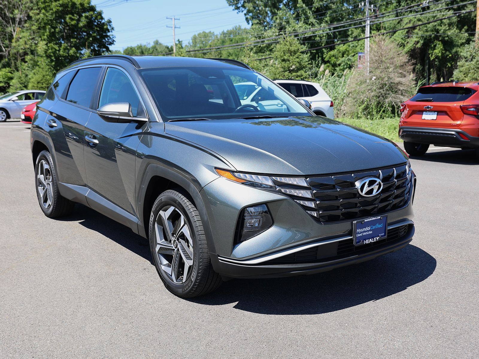 Photo view of 2023 Hyundai Tucson in Gray