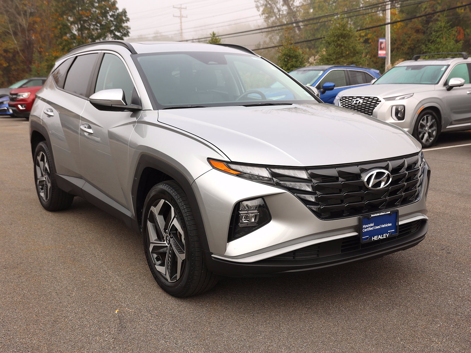 Photo view of 2024 Hyundai Tucson in Silver