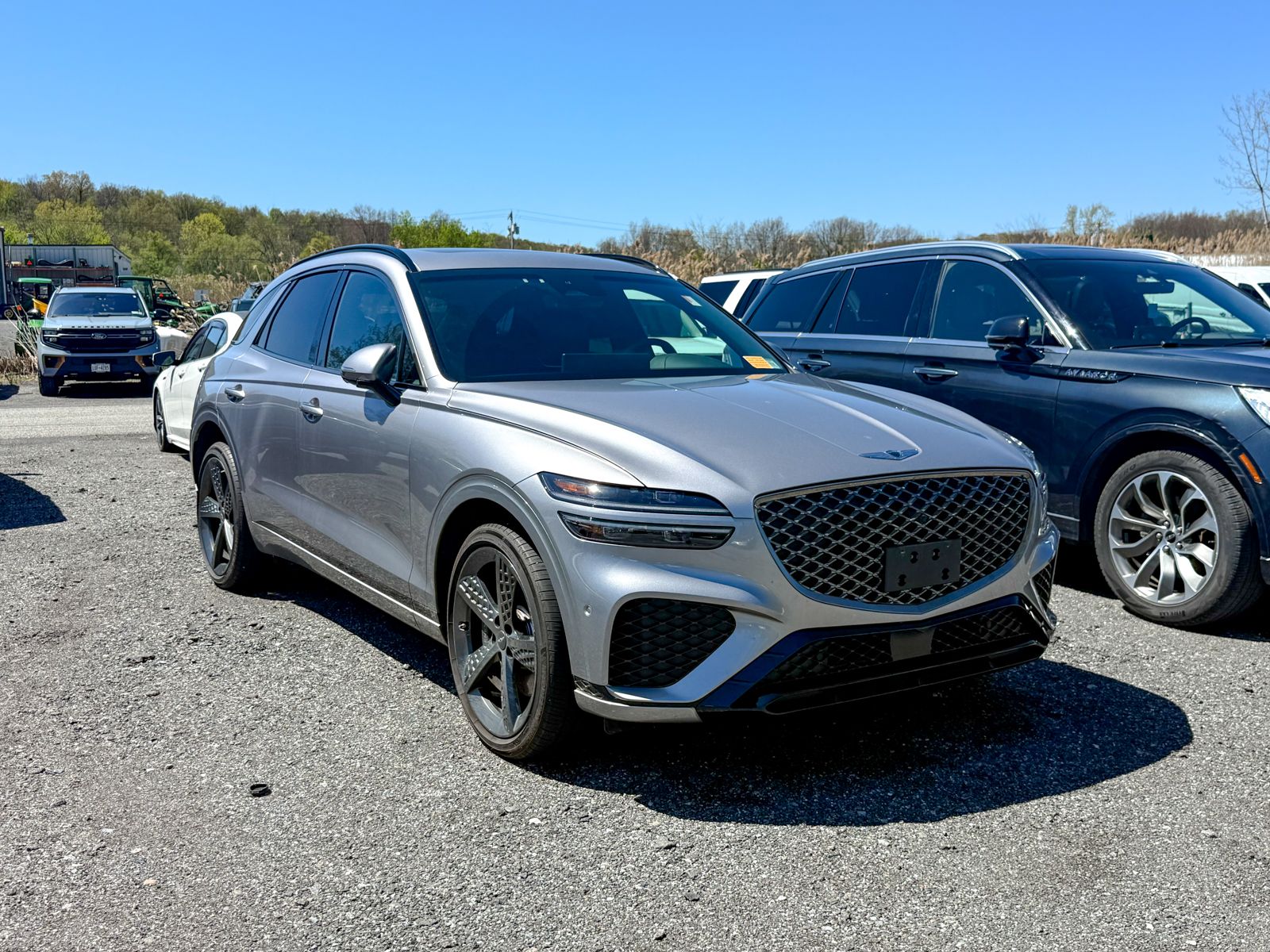 Photo view of 2025 Genesis GV70 in Silver