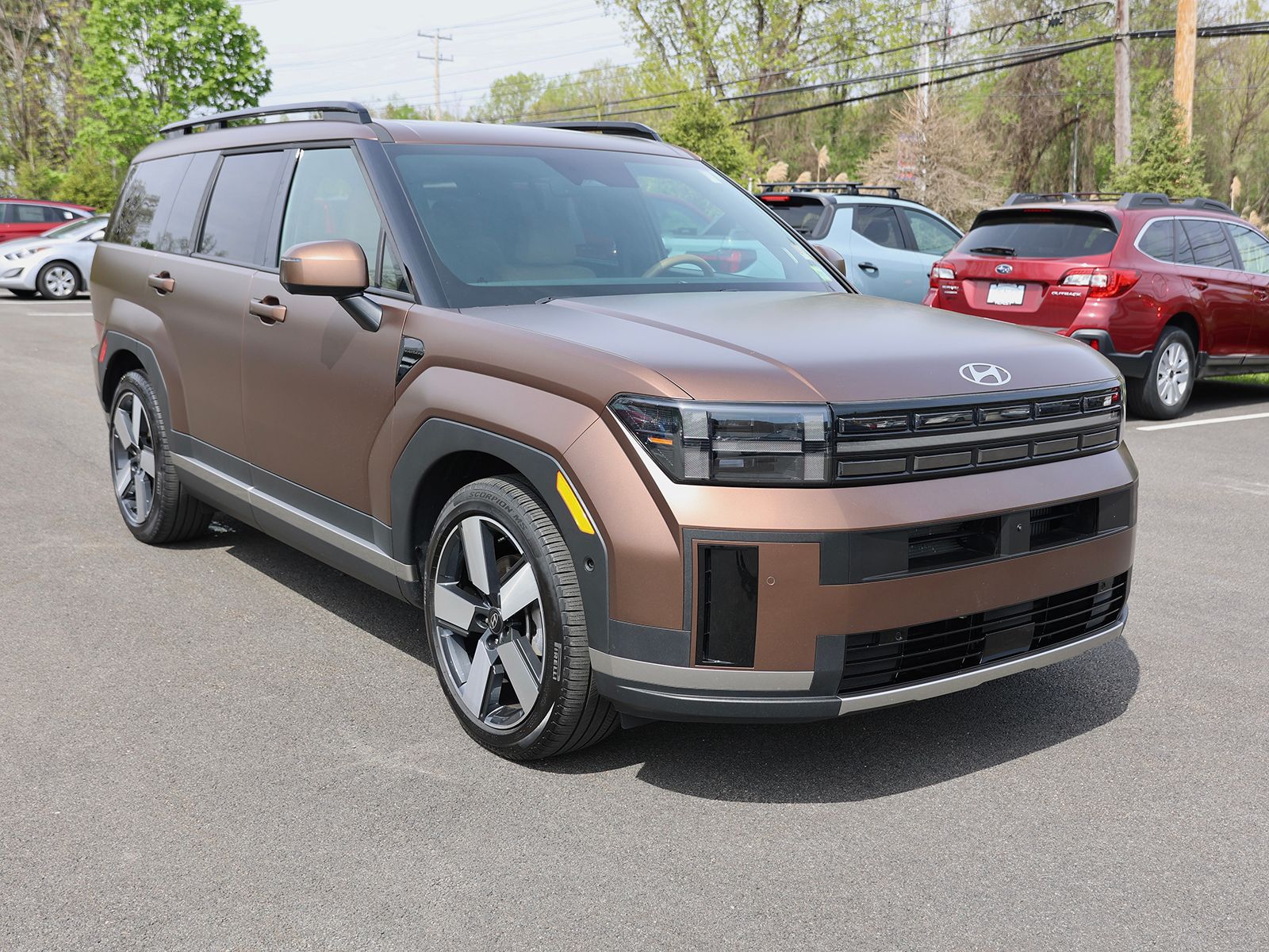 Photo view of 2025 Hyundai Santa Fe in Brown