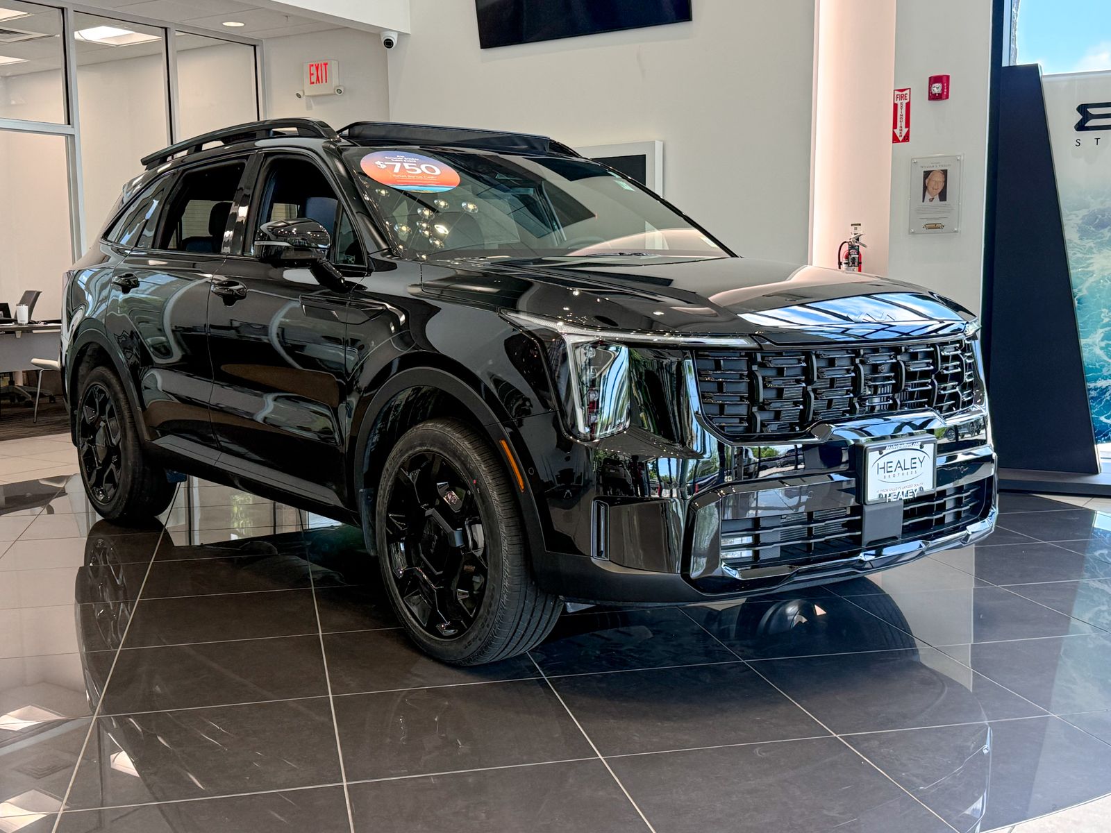 Photo view of 2026 Kia Sorento in Black