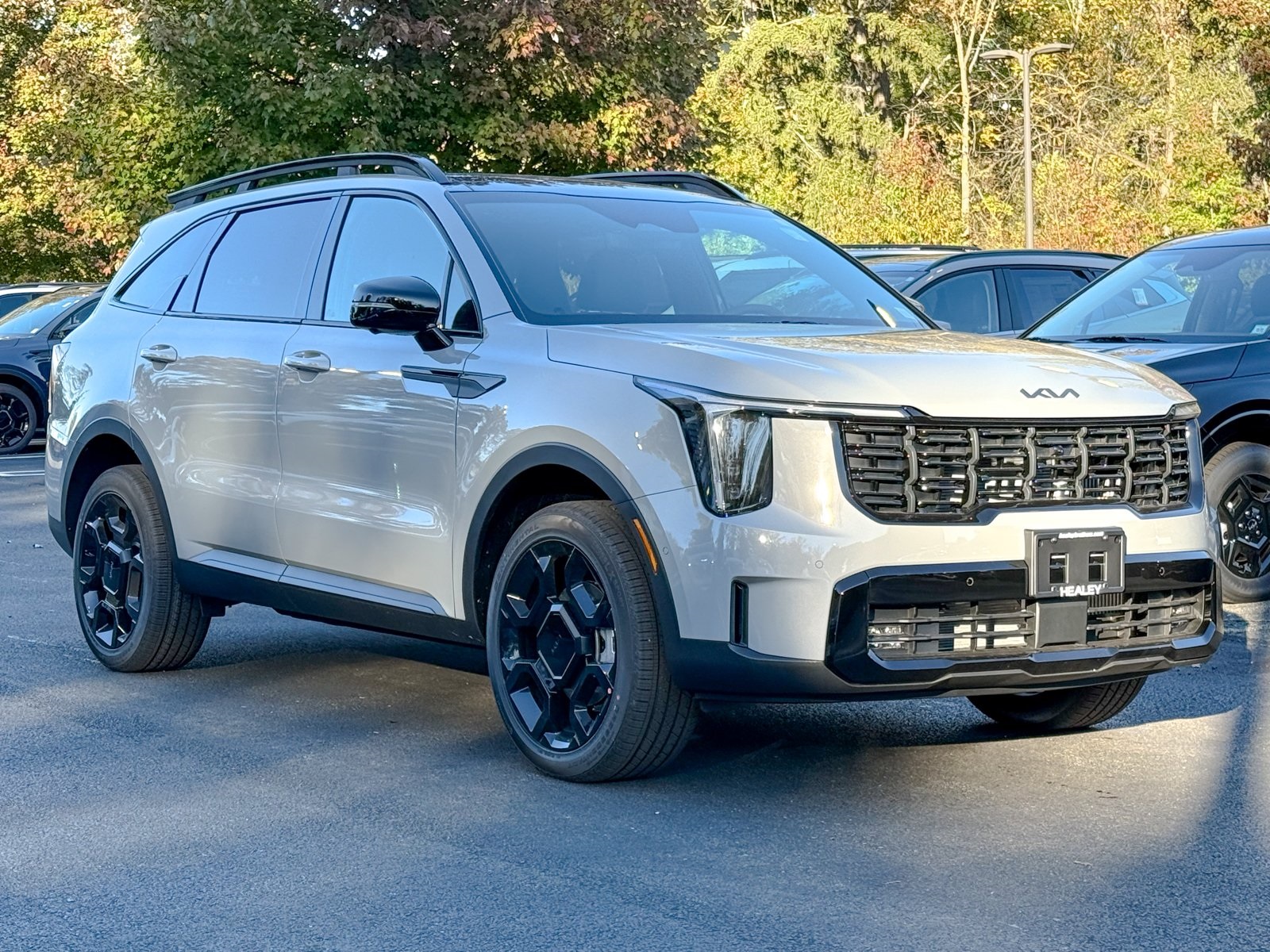 Photo view of 2026 Kia Sorento in Gray