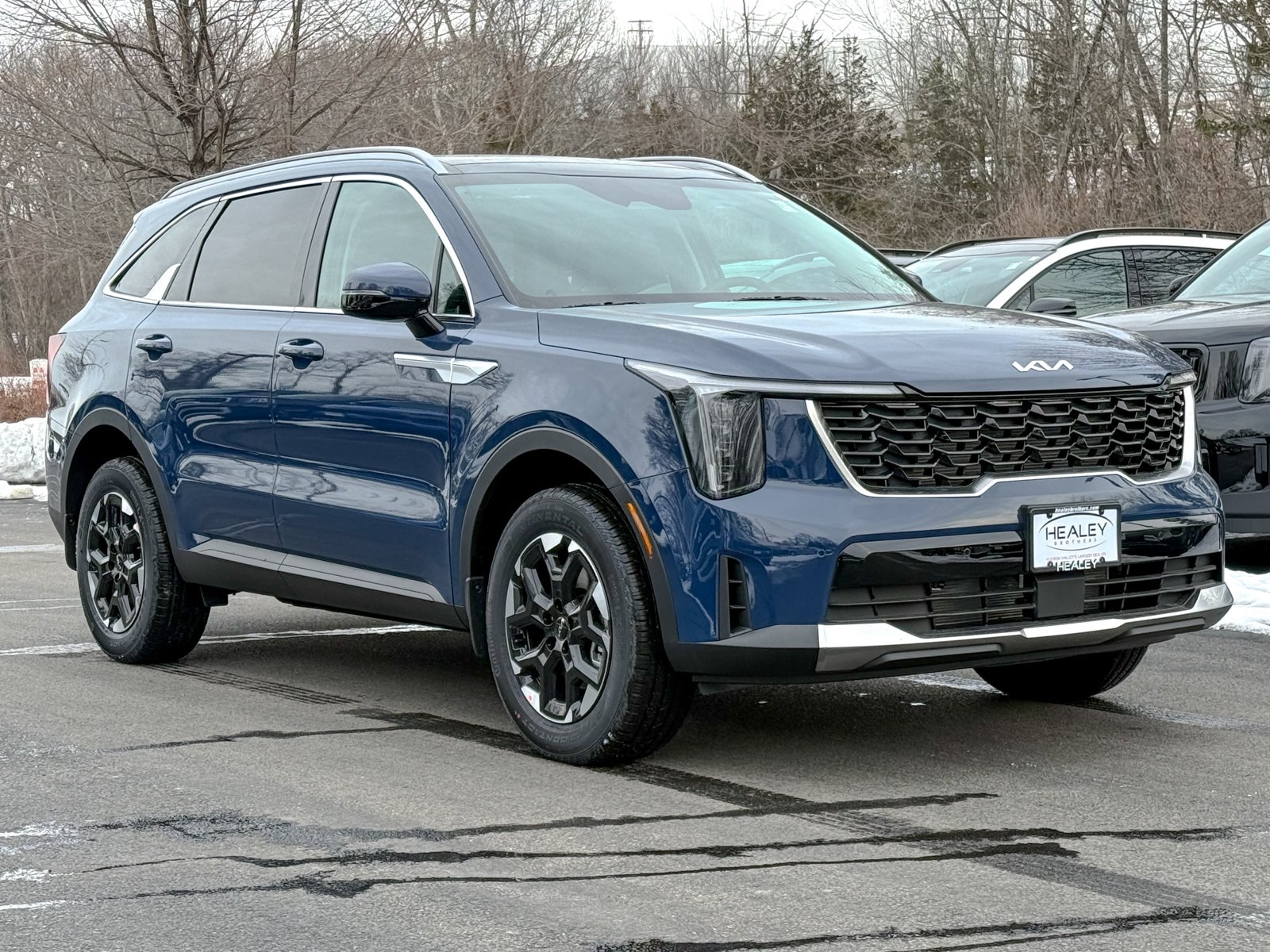 Photo view of 2026 Kia Sorento in Blue