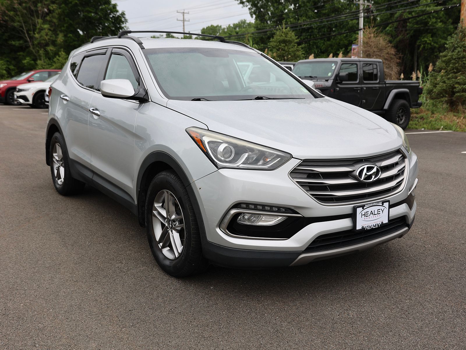 Photo view of 2017 Hyundai Santa Fe Sport in Silver