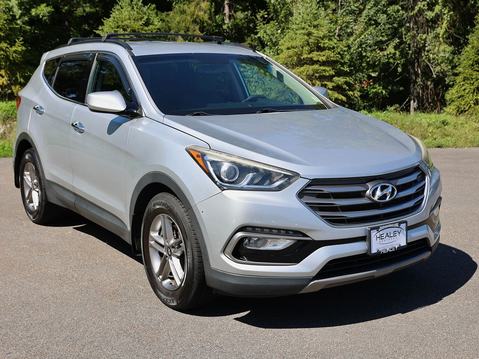Photo view of 2017 Hyundai Santa Fe Sport in Silver