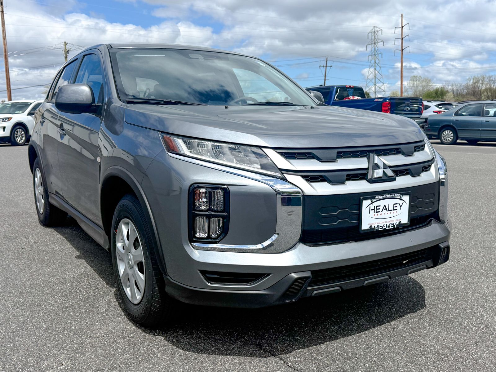 Photo view of 2026 Mitsubishi Outlander Sport in Gray
