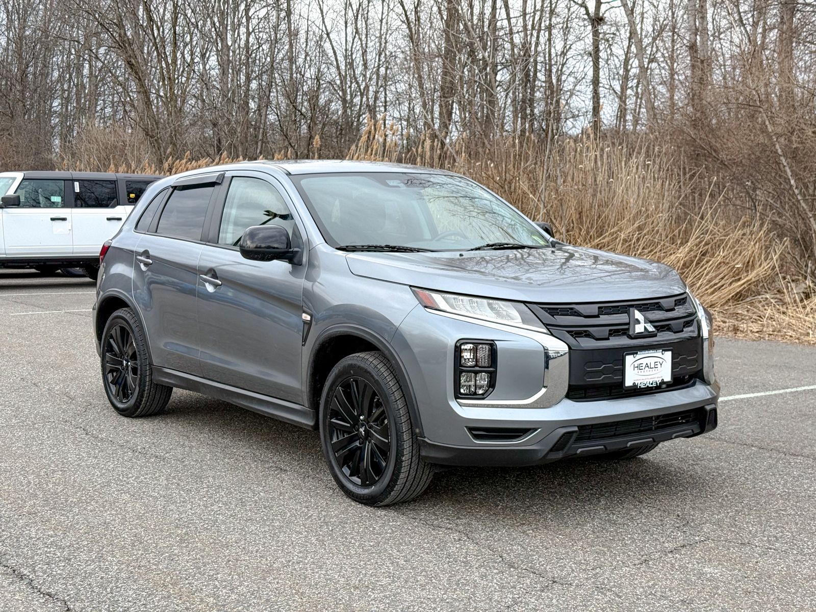Photo view of 2023 Mitsubishi Outlander Sport in Gray