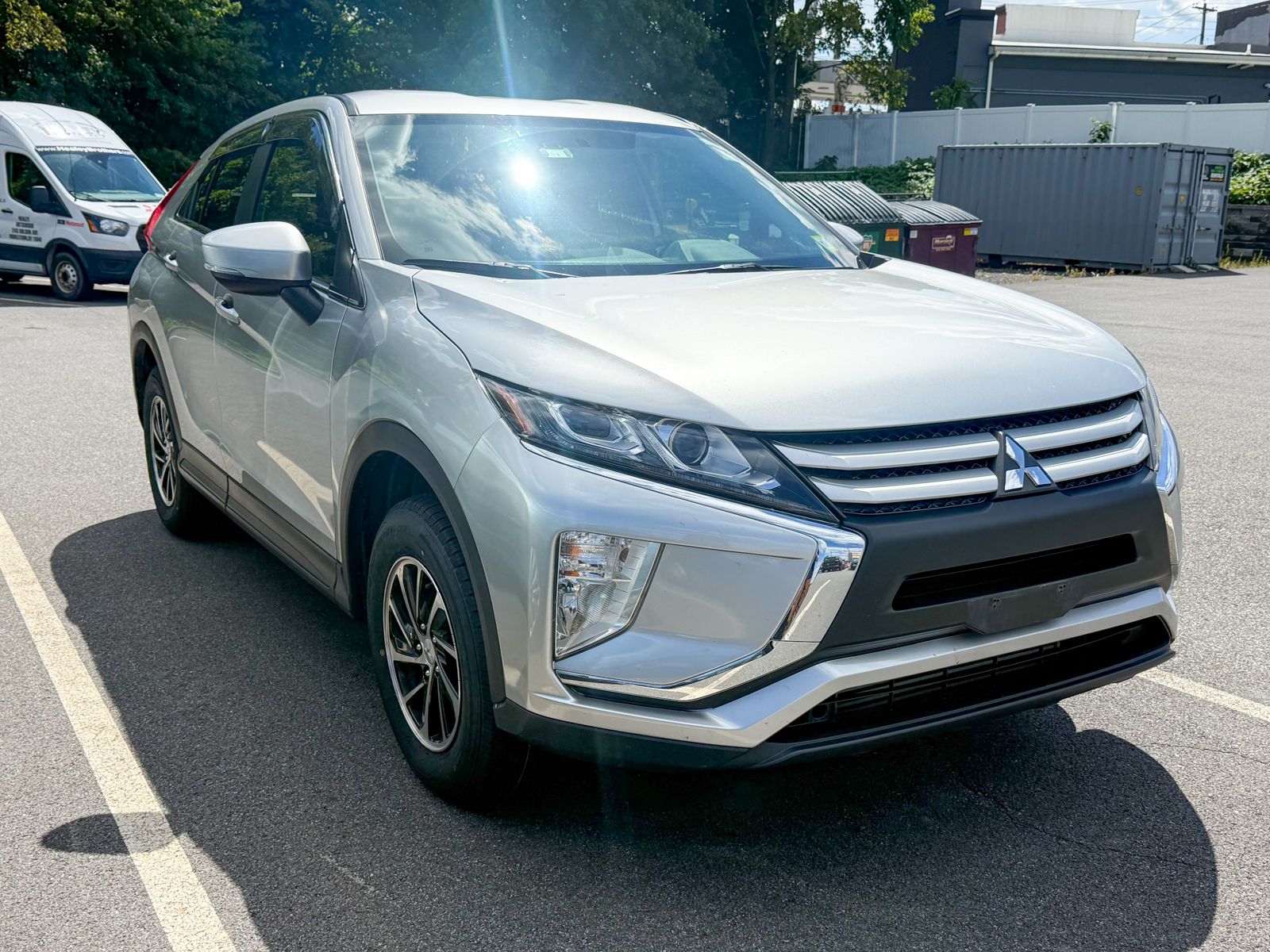 Photo view of 2020 Mitsubishi Eclipse Cross in Gray