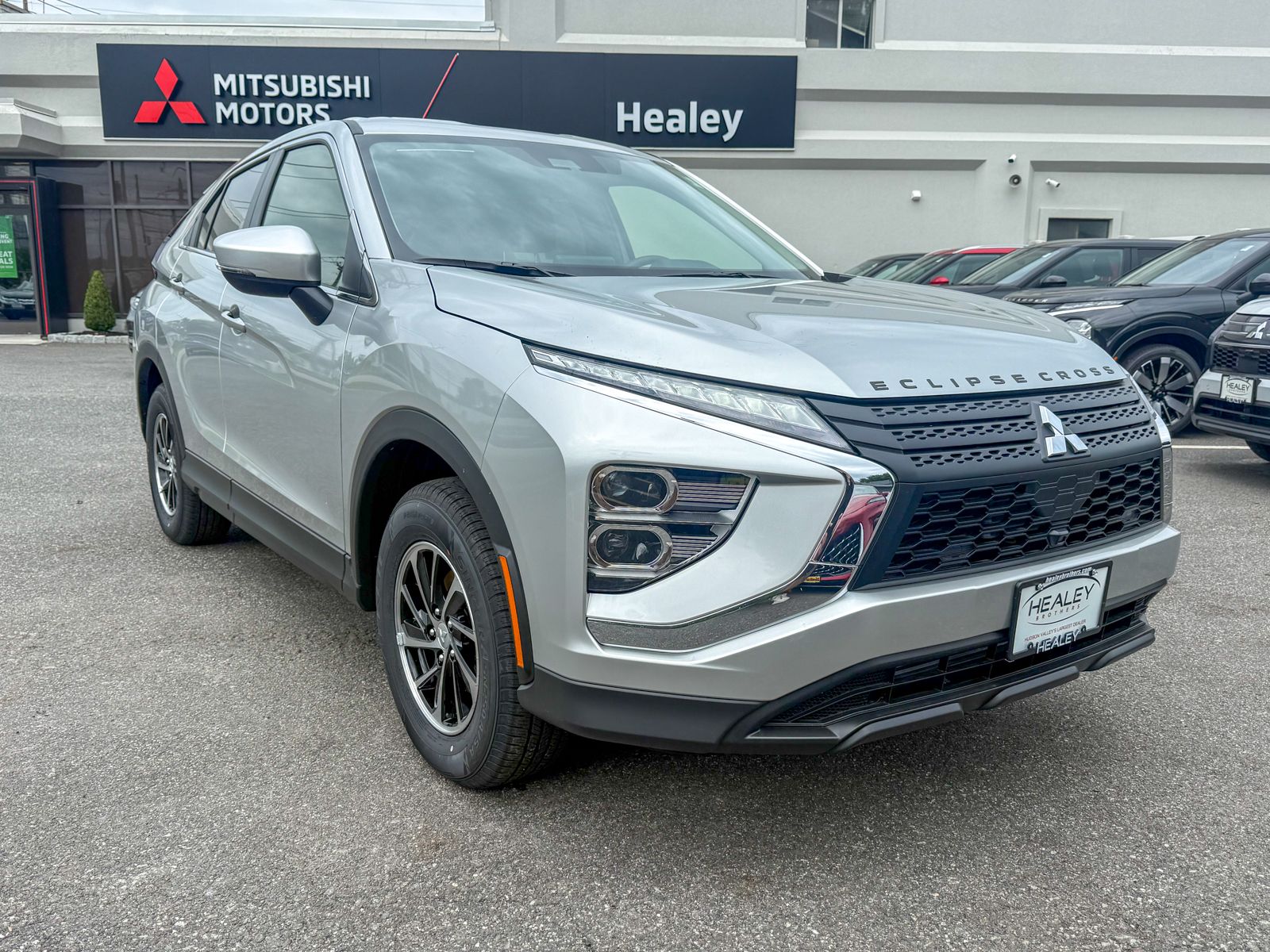 Photo view of 2026 Mitsubishi Eclipse Cross in Silver