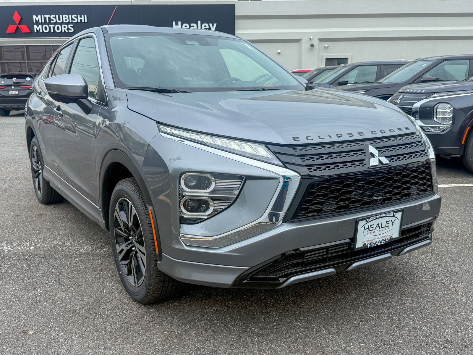 Photo view of 2026 Mitsubishi Eclipse Cross in Gray