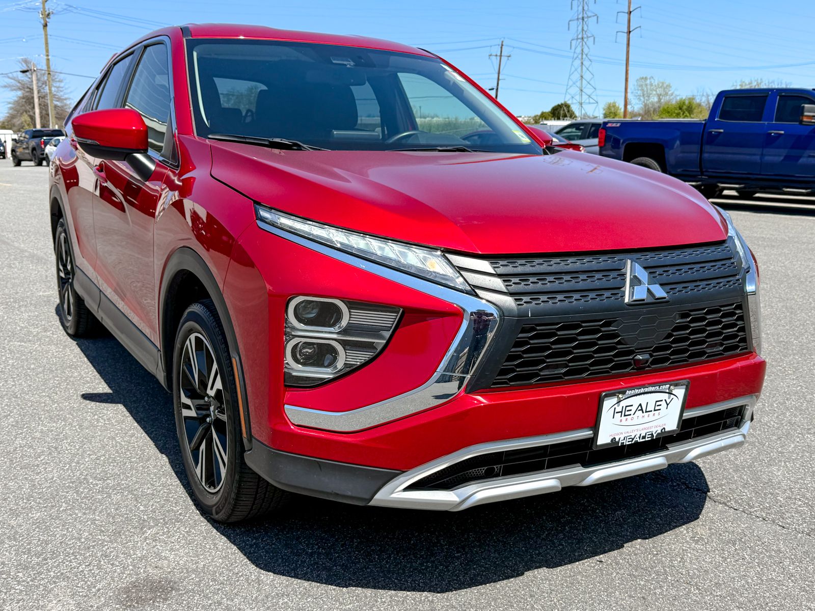 Photo view of 2023 Mitsubishi Eclipse Cross in Red