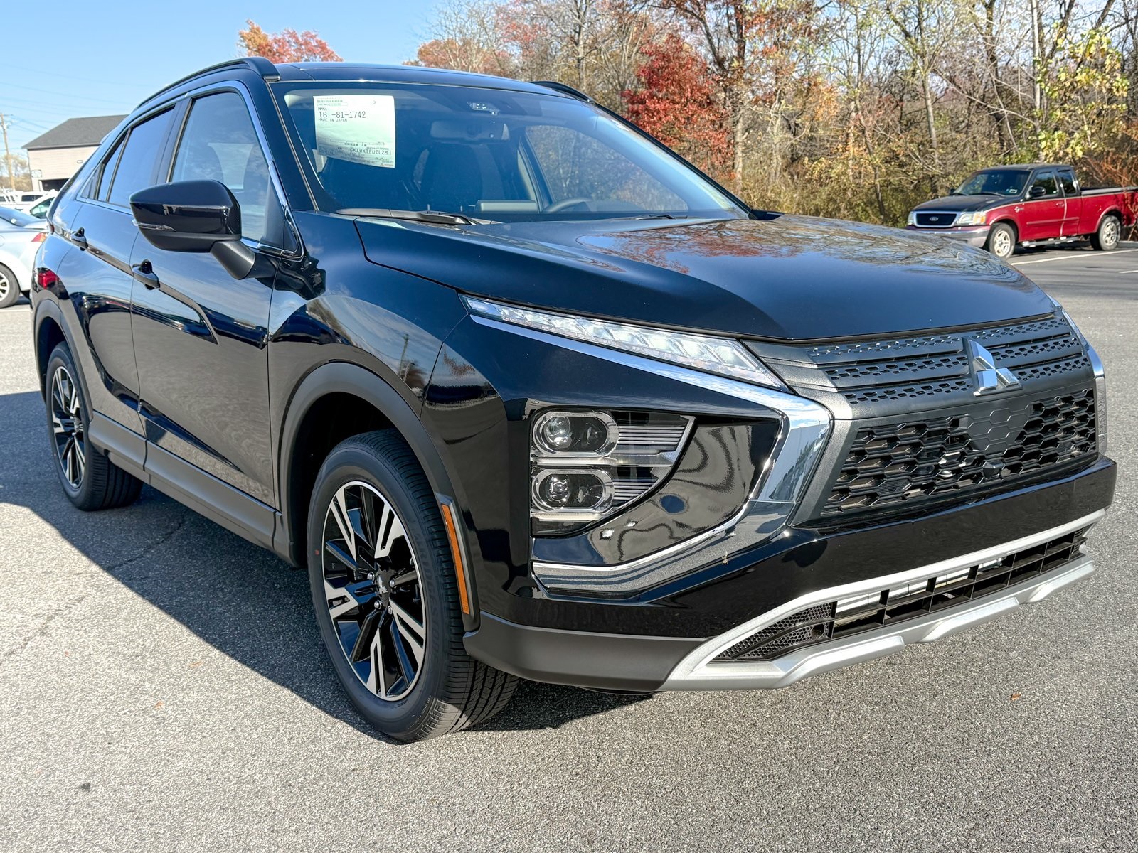 Photo view of 2026 Mitsubishi Eclipse Cross in Black