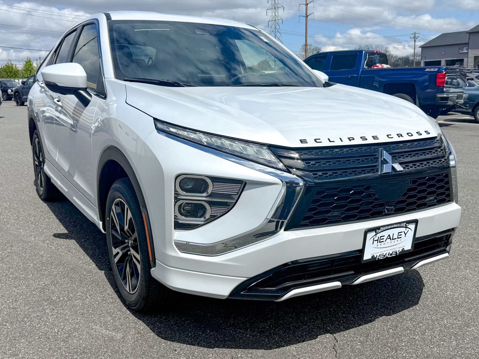 Photo view of 2026 Mitsubishi Eclipse Cross in White