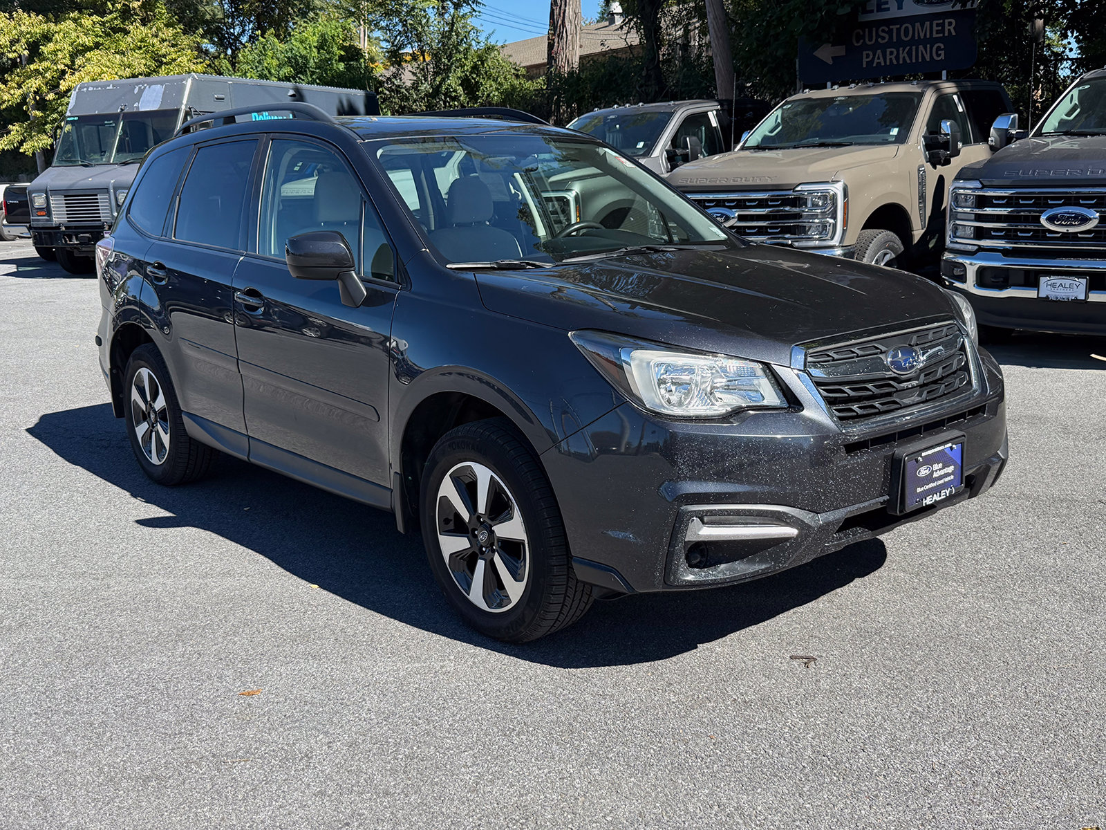 Photo view of 2017 Subaru Forester in Gray