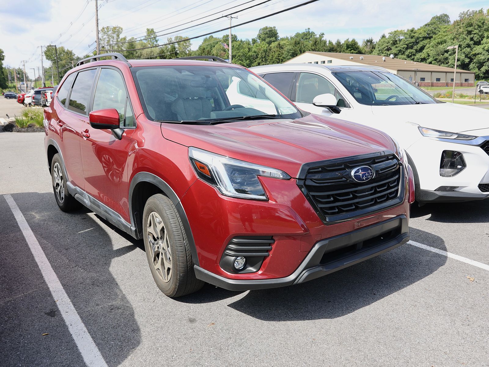 Photo view of 2024 Subaru Forester in Red