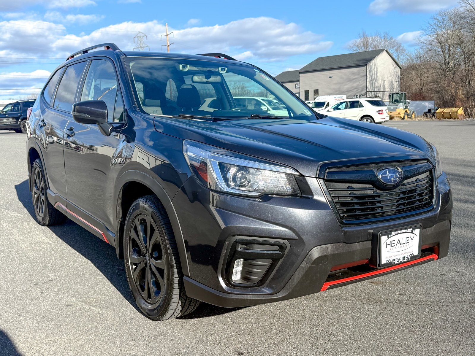 Photo view of 2019 Subaru Forester in Gray