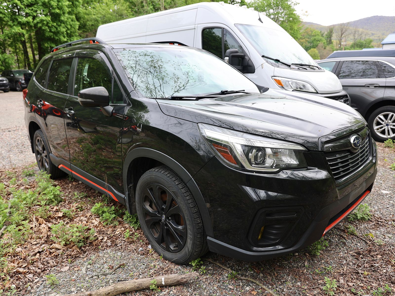 Photo view of 2020 Subaru Forester in Black