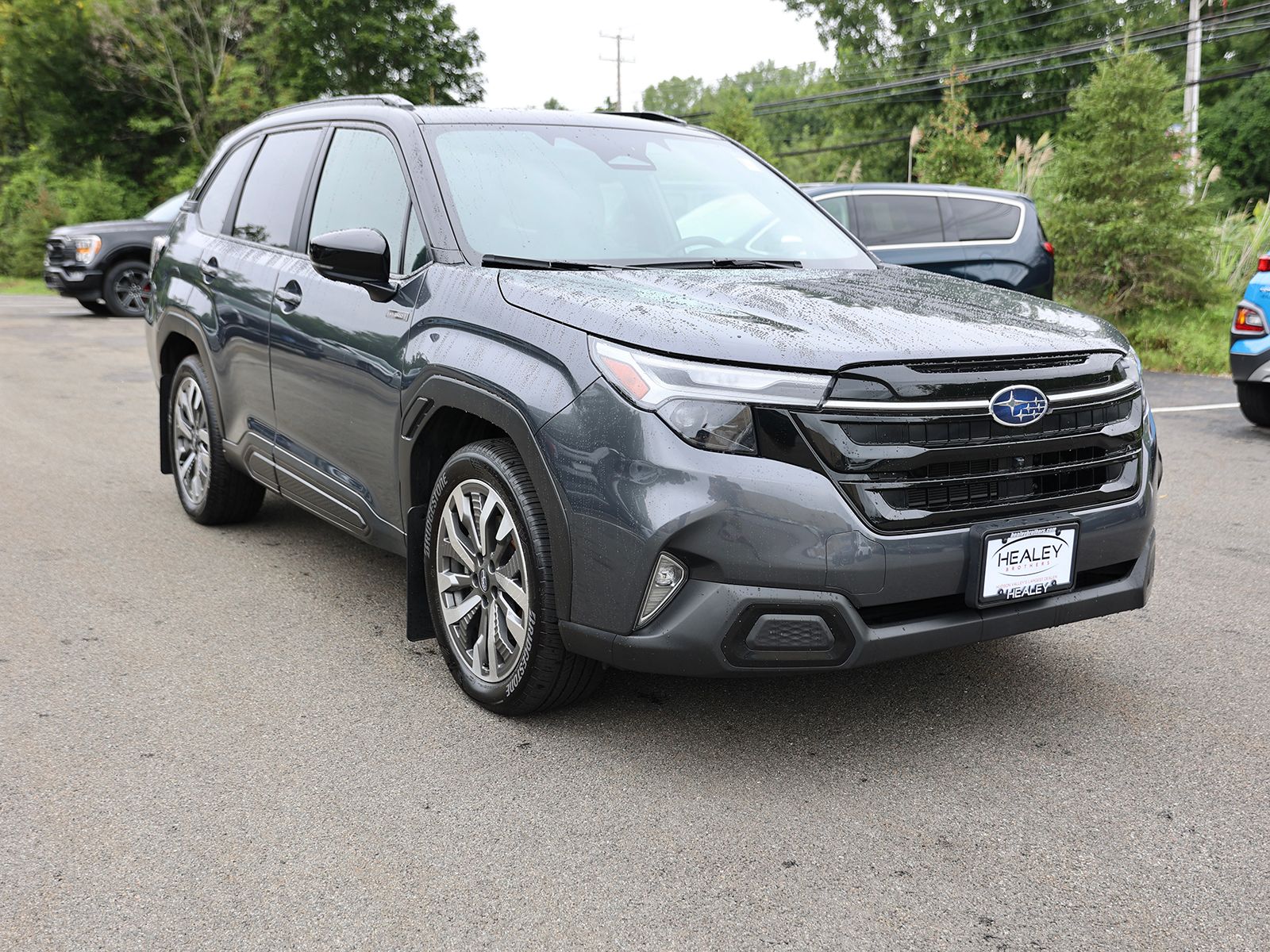Photo view of 2025 Subaru Forester in Gray