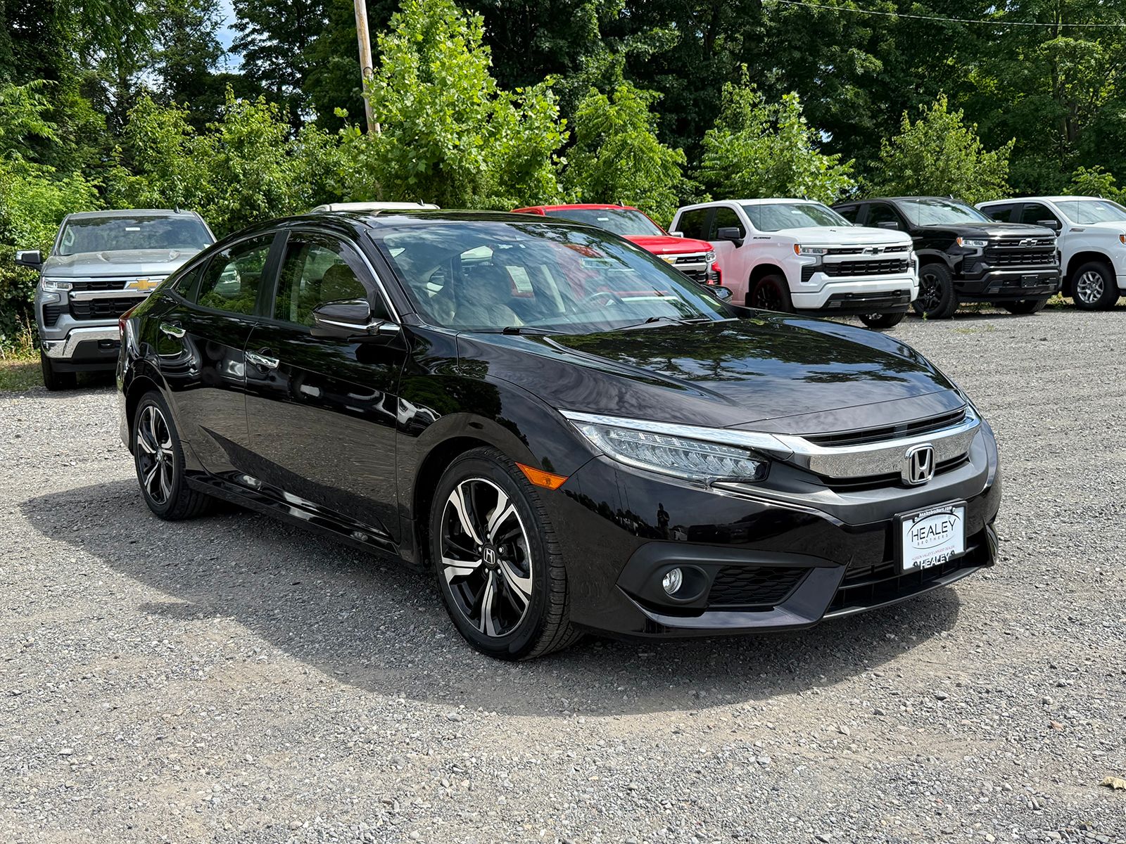 Photo view of 2018 Honda Civic Sedan in Black