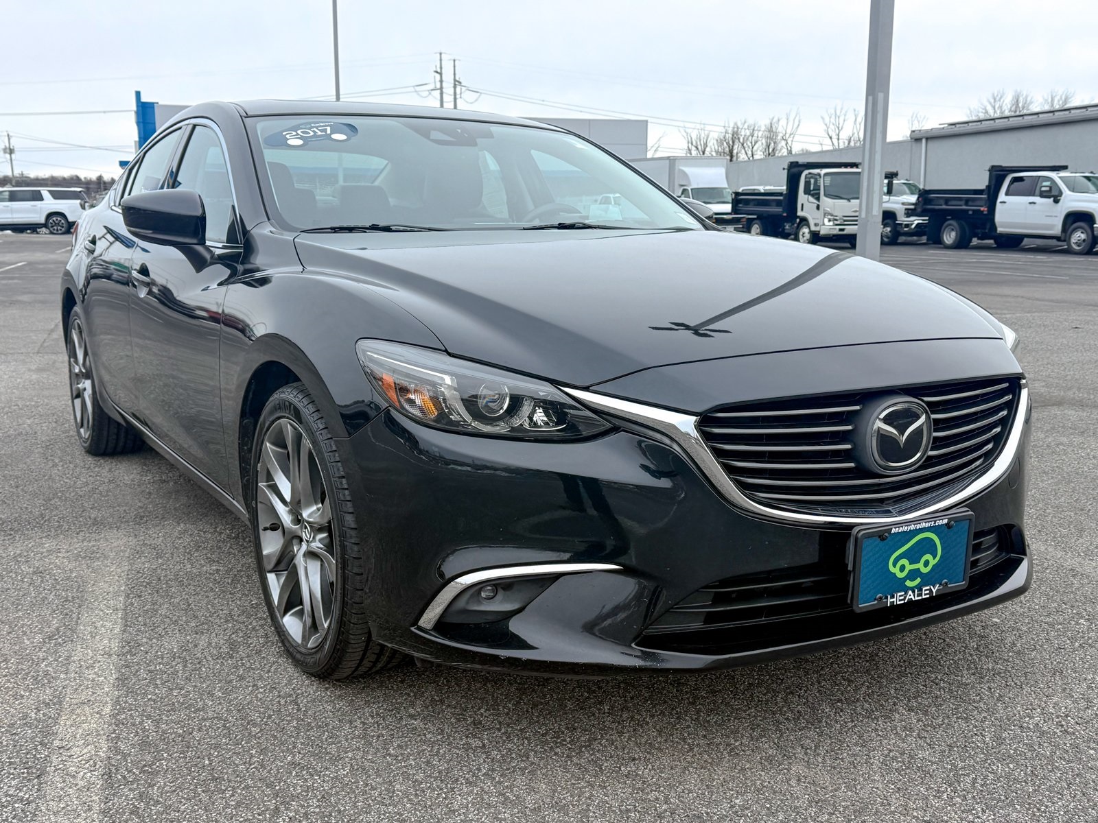 Photo view of 2017 Mazda Mazda6 in Black