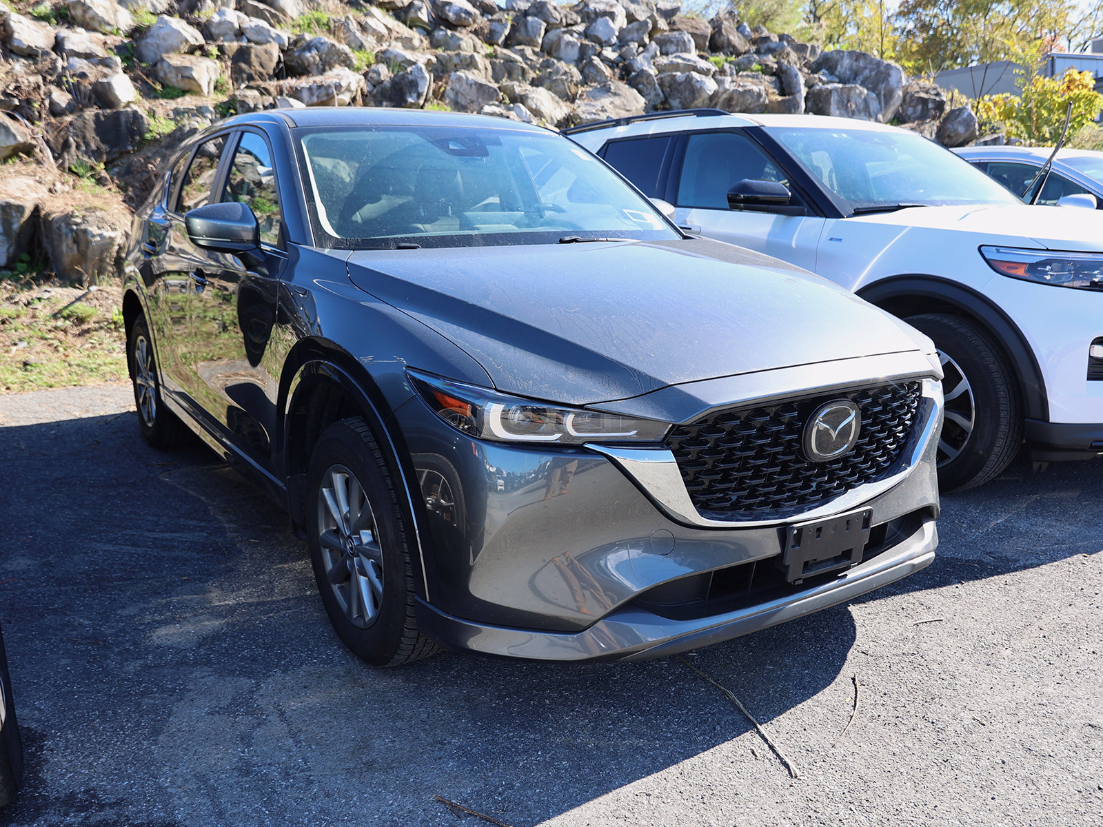 Photo view of 2024 Mazda CX-5 in Gray
