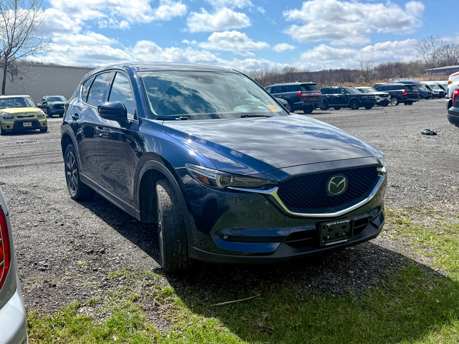 Photo view of 2018 Mazda CX-5 in Blue