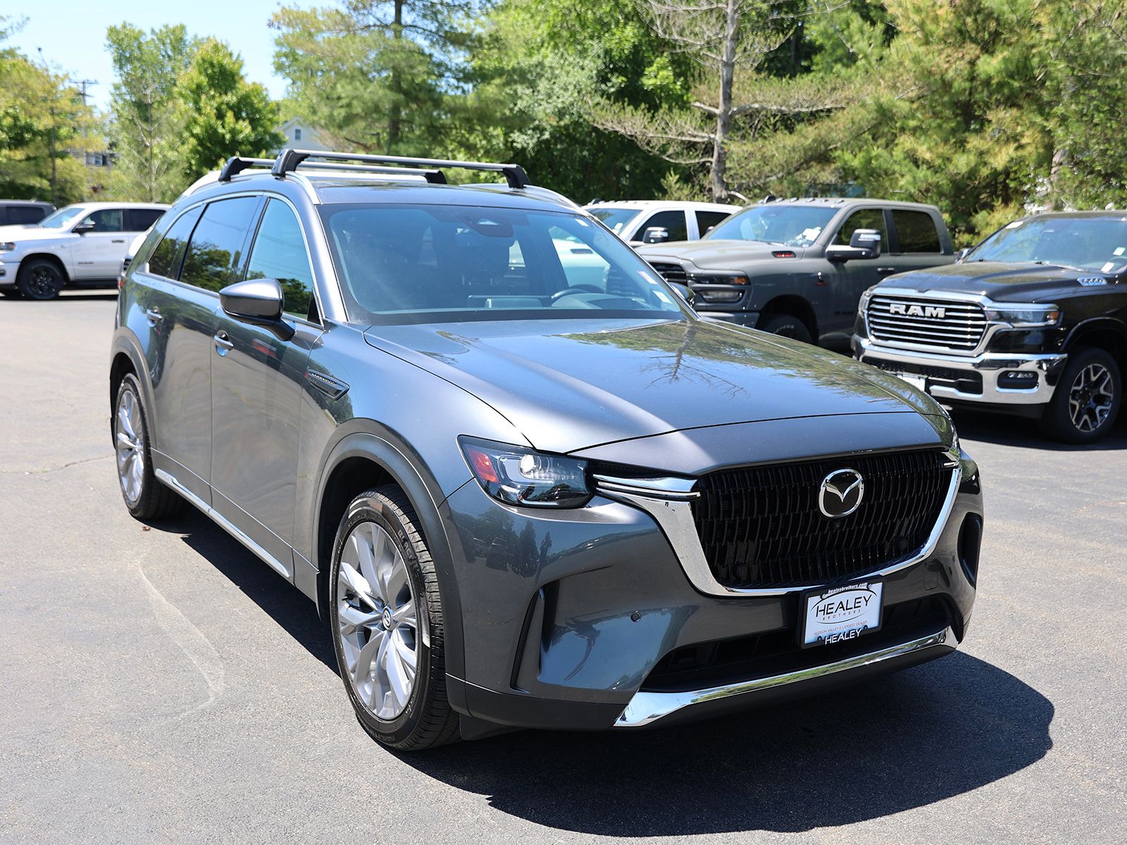 Photo view of 2024 Mazda CX-90 in Gray
