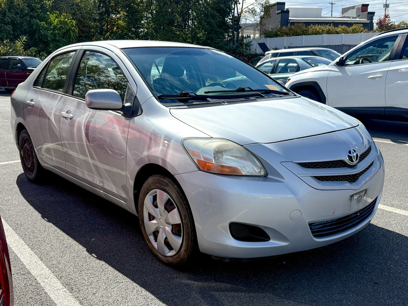 Photo view of 2007 Toyota Yaris in Gray