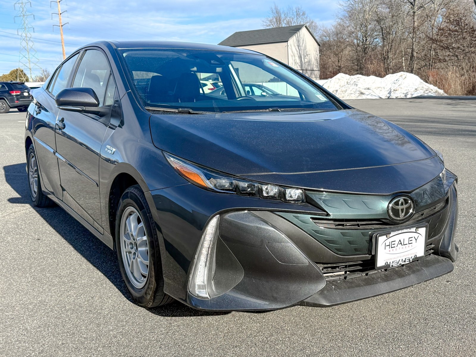 Photo view of 2021 Toyota Prius Prime in Gray