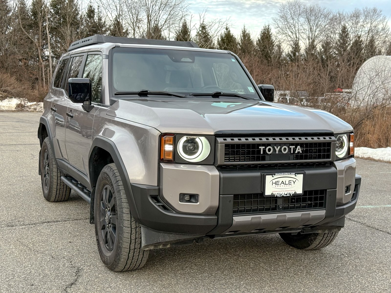 Photo view of 2024 Toyota Land Cruiser in Silver