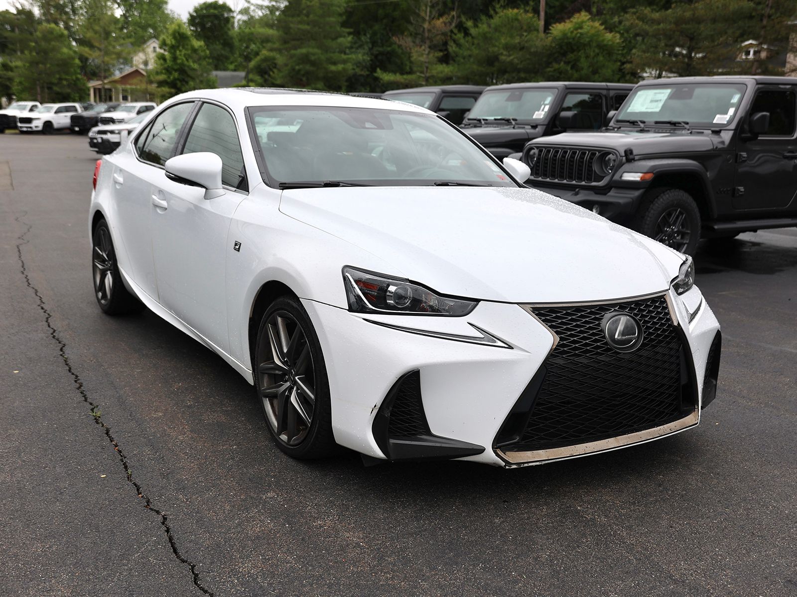Photo view of 2017 Lexus IS in White