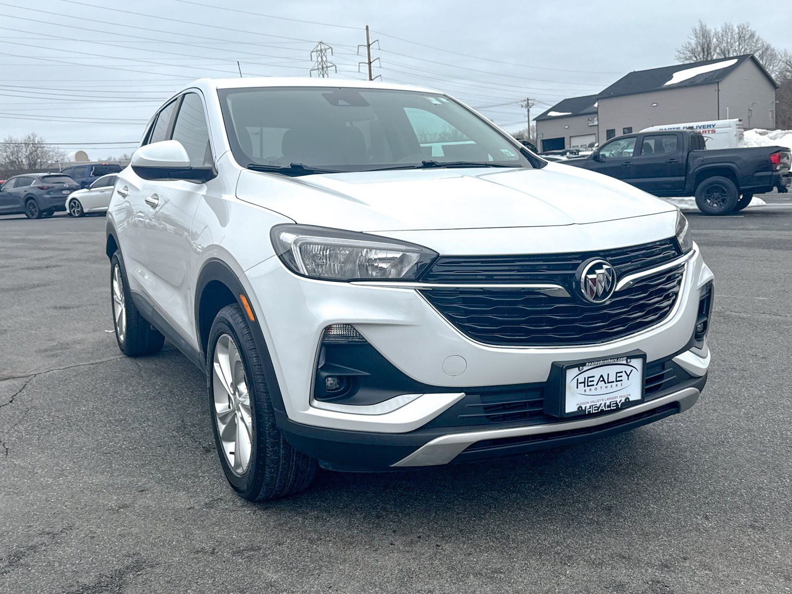 Photo view of 2023 Buick Encore GX in White