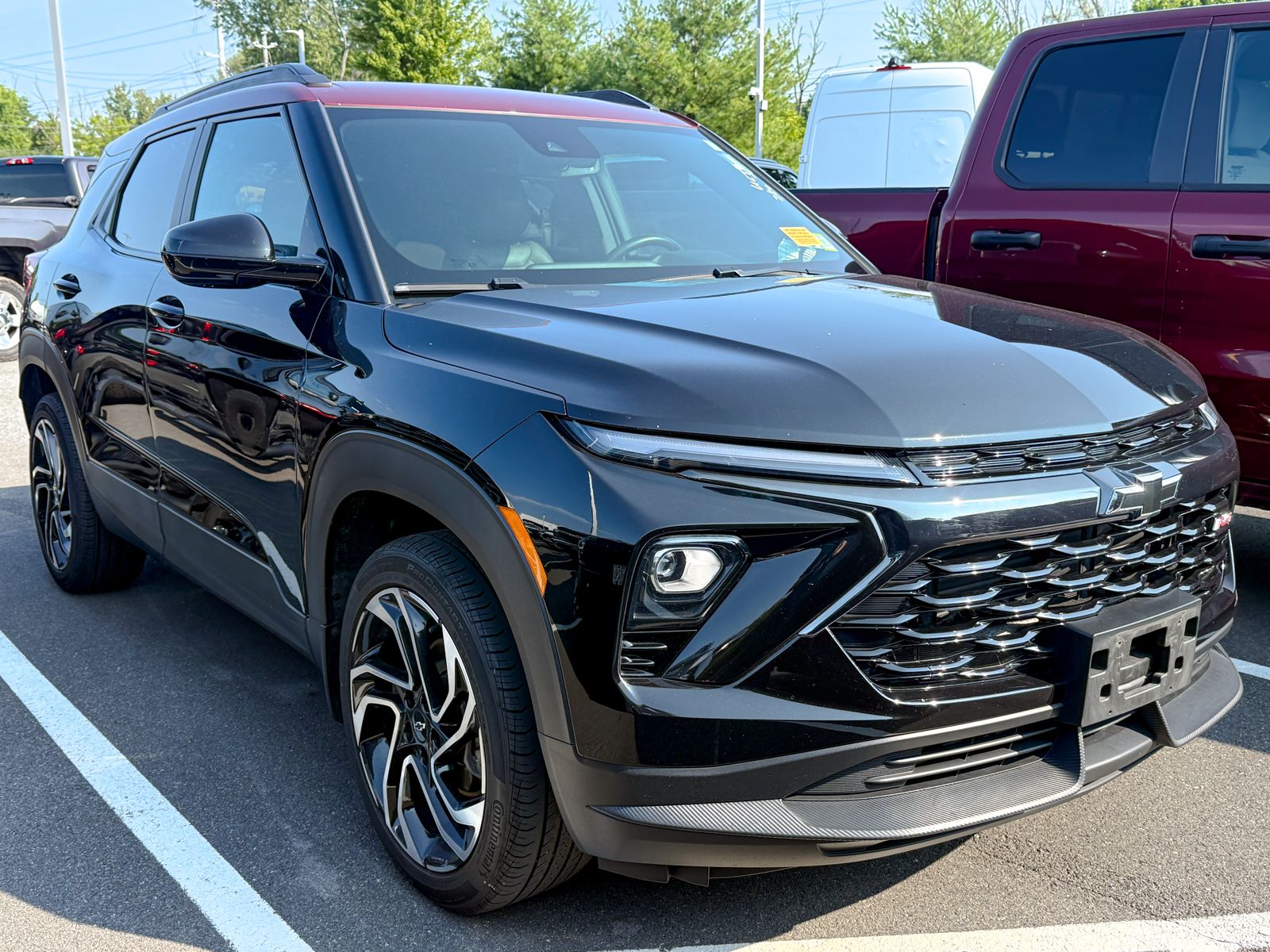 Photo view of 2024 Chevrolet Trailblazer in Black