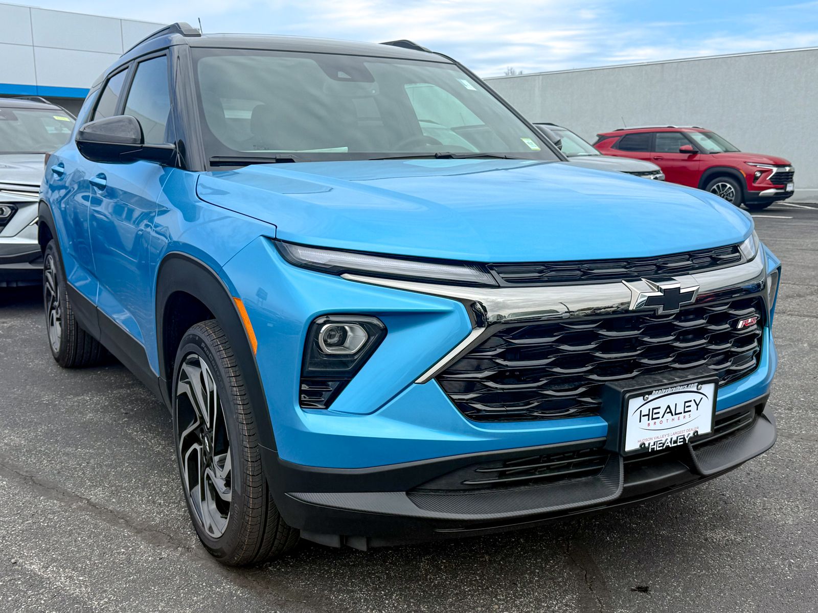 Photo view of 2026 Chevrolet Trailblazer in Blue