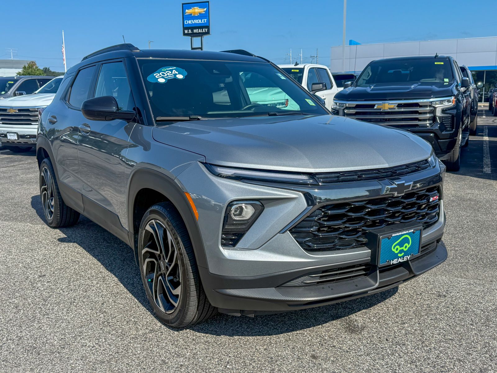 Photo view of 2024 Chevrolet Trailblazer in Gray