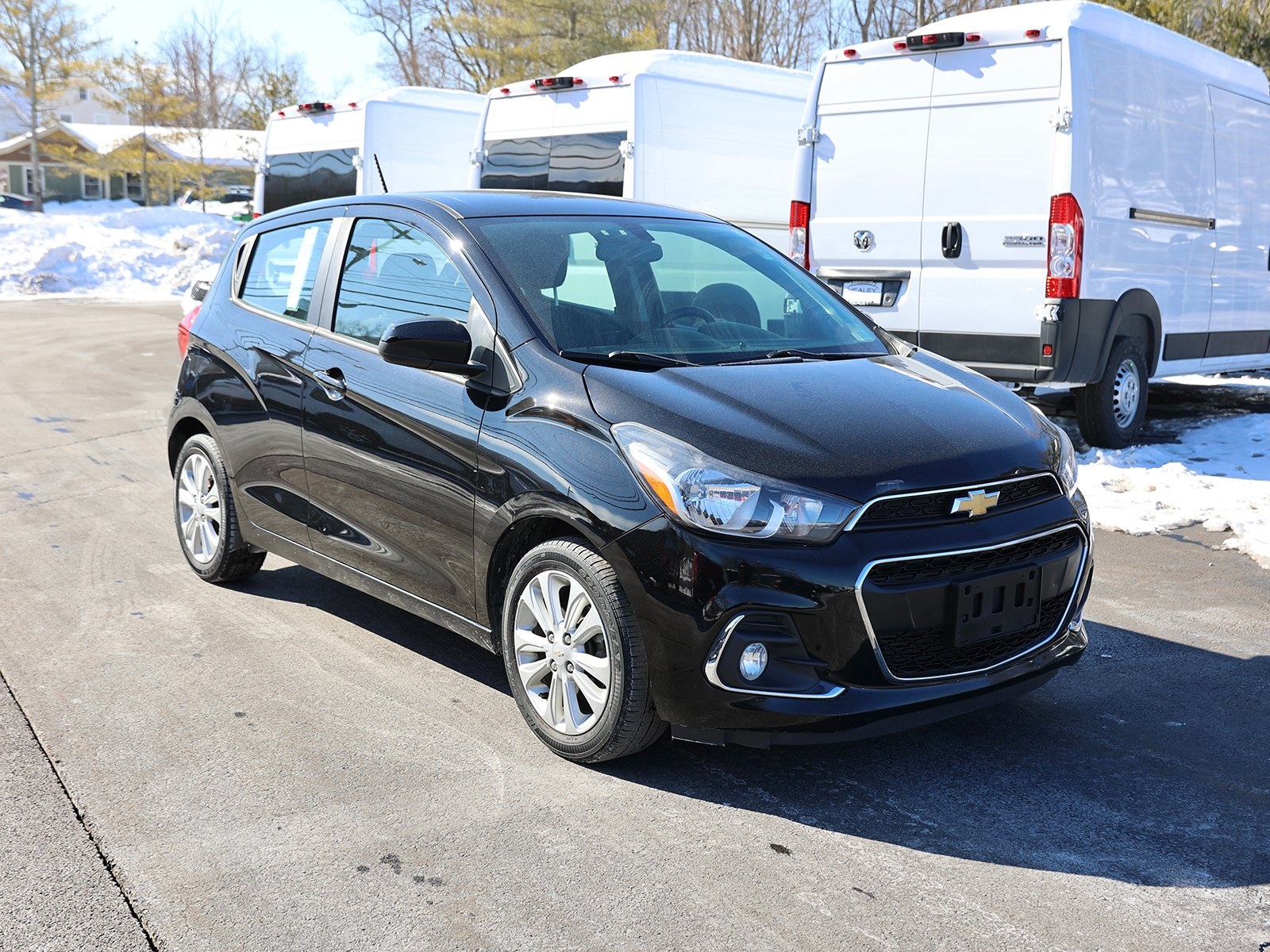 Photo view of 2017 Chevrolet Spark in Black