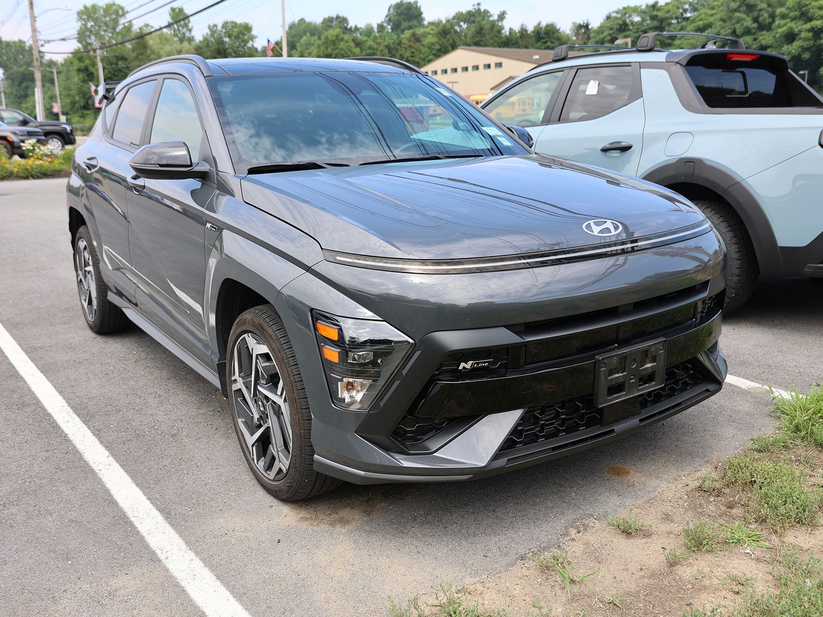Photo view of 2024 Hyundai Kona in Gray