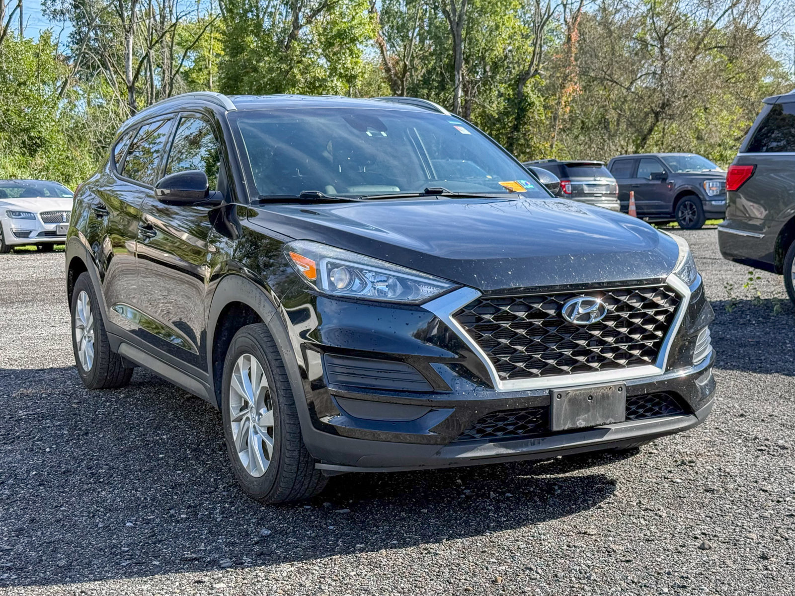 Photo view of 2019 Hyundai Tucson in Black