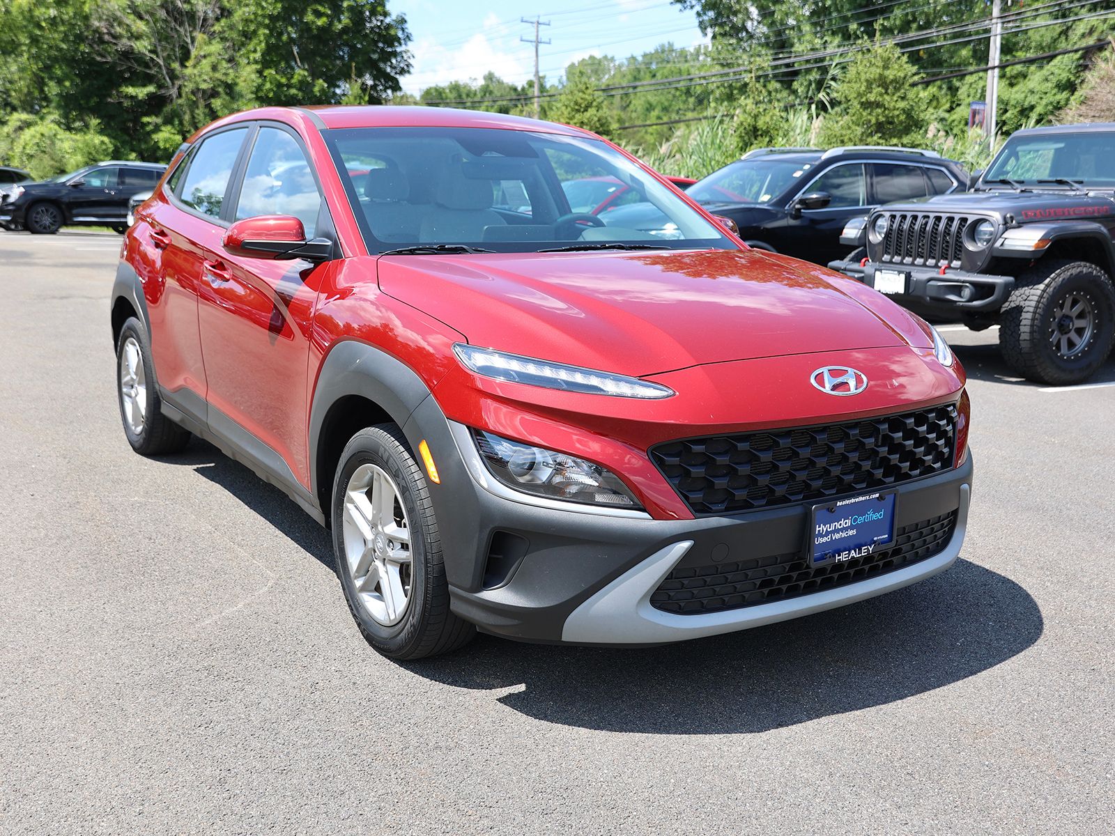 Photo view of 2023 Hyundai Kona in Red