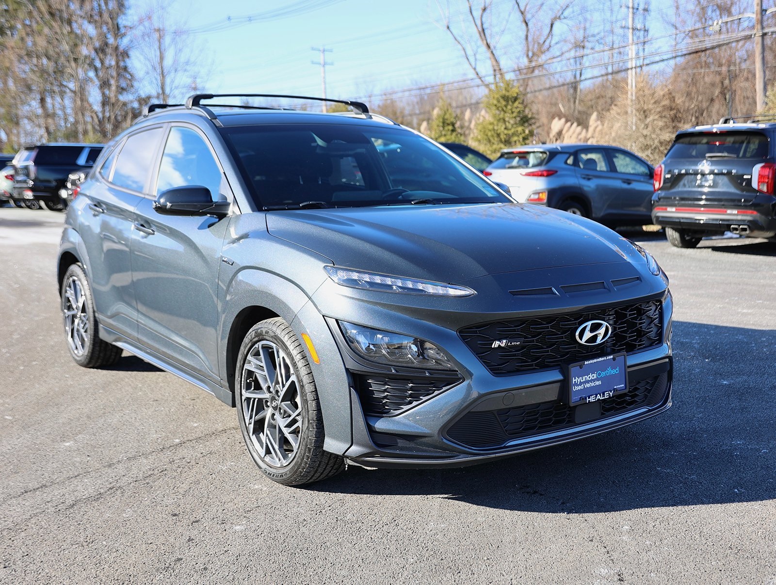 Photo view of 2022 Hyundai Kona in Gray