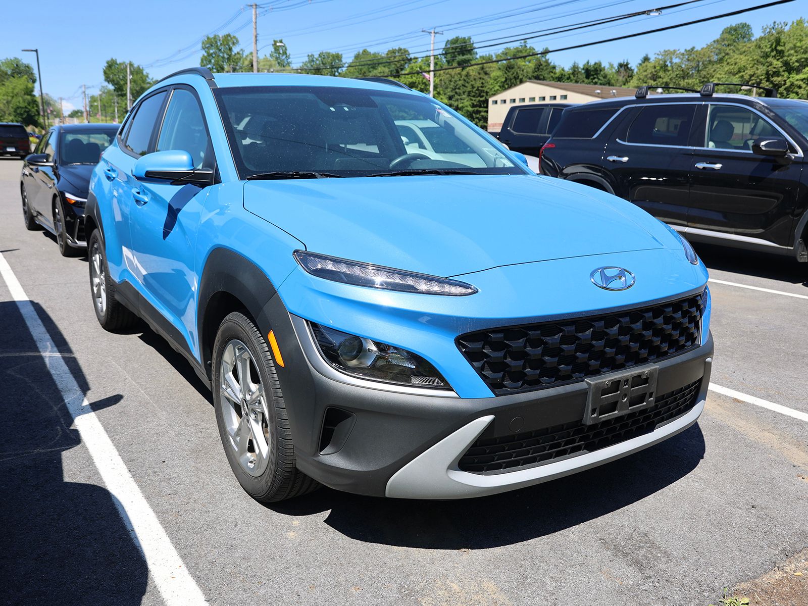 Photo view of 2023 Hyundai Kona in Blue