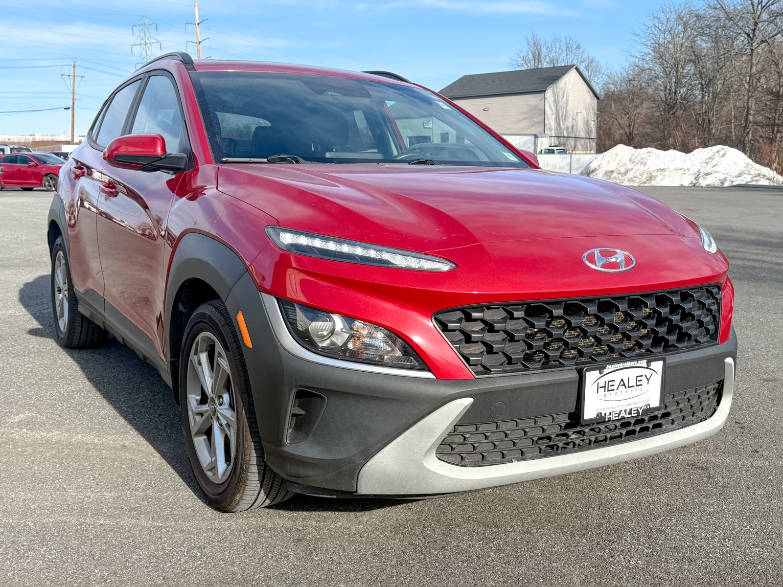 Photo view of 2022 Hyundai Kona in Red