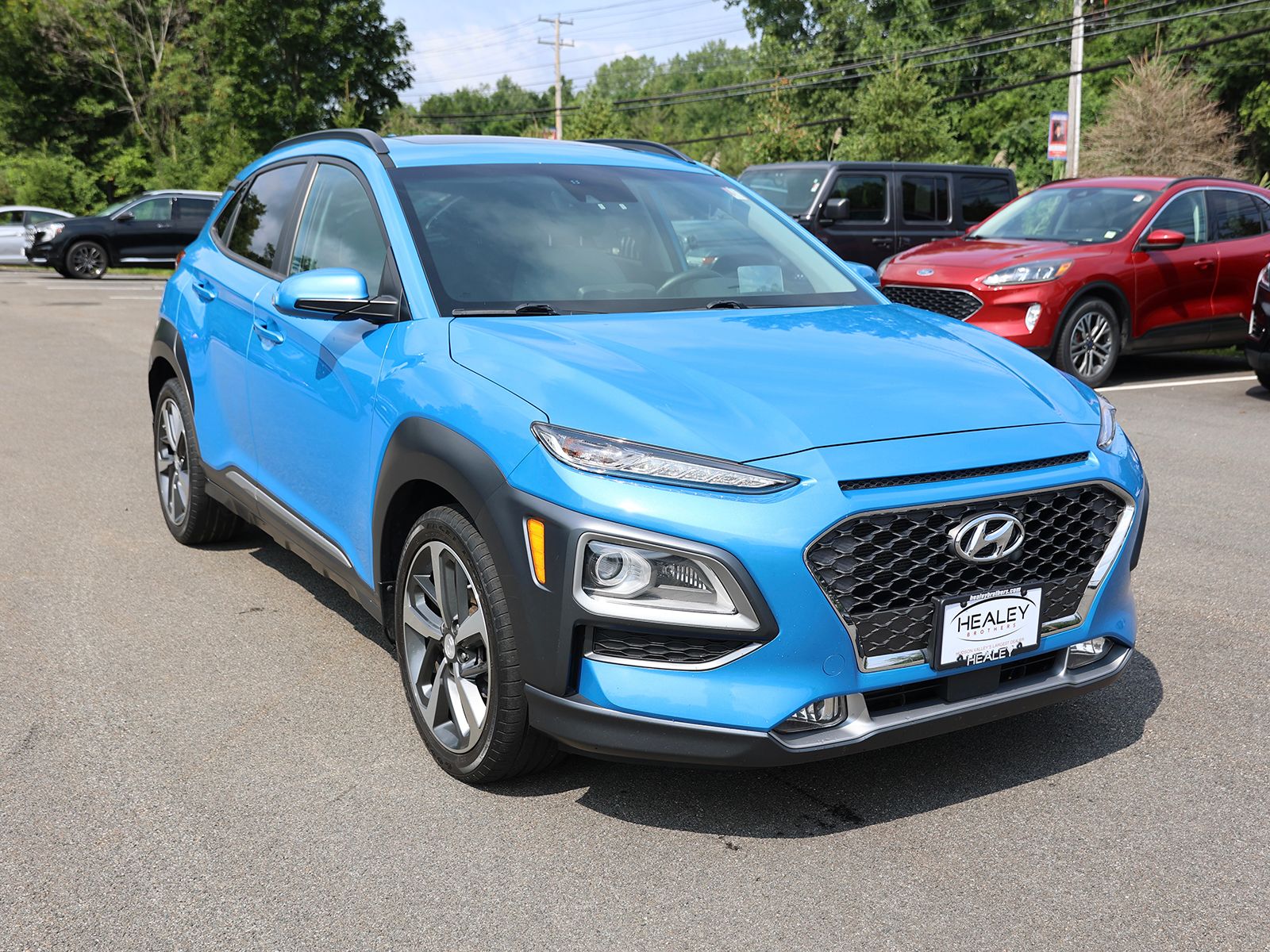 Photo view of 2021 Hyundai Kona in Blue