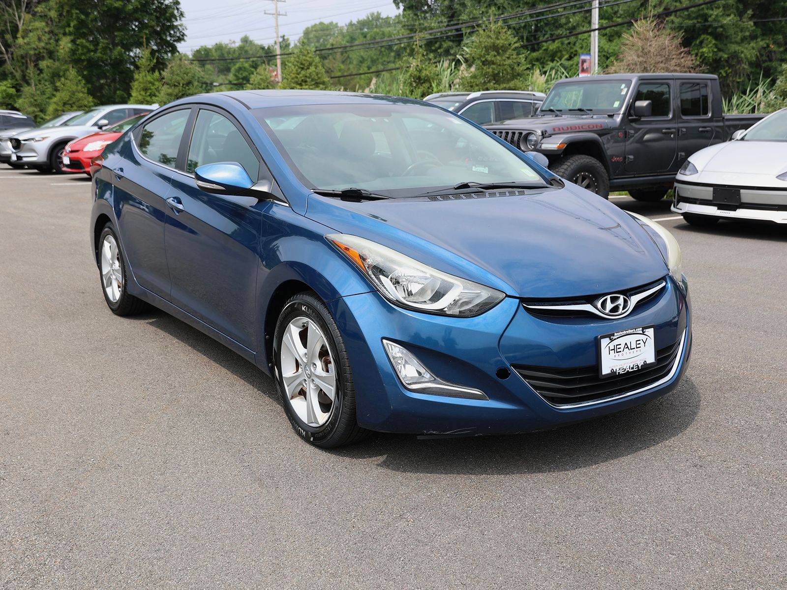 Photo view of 2016 Hyundai Elantra in Blue