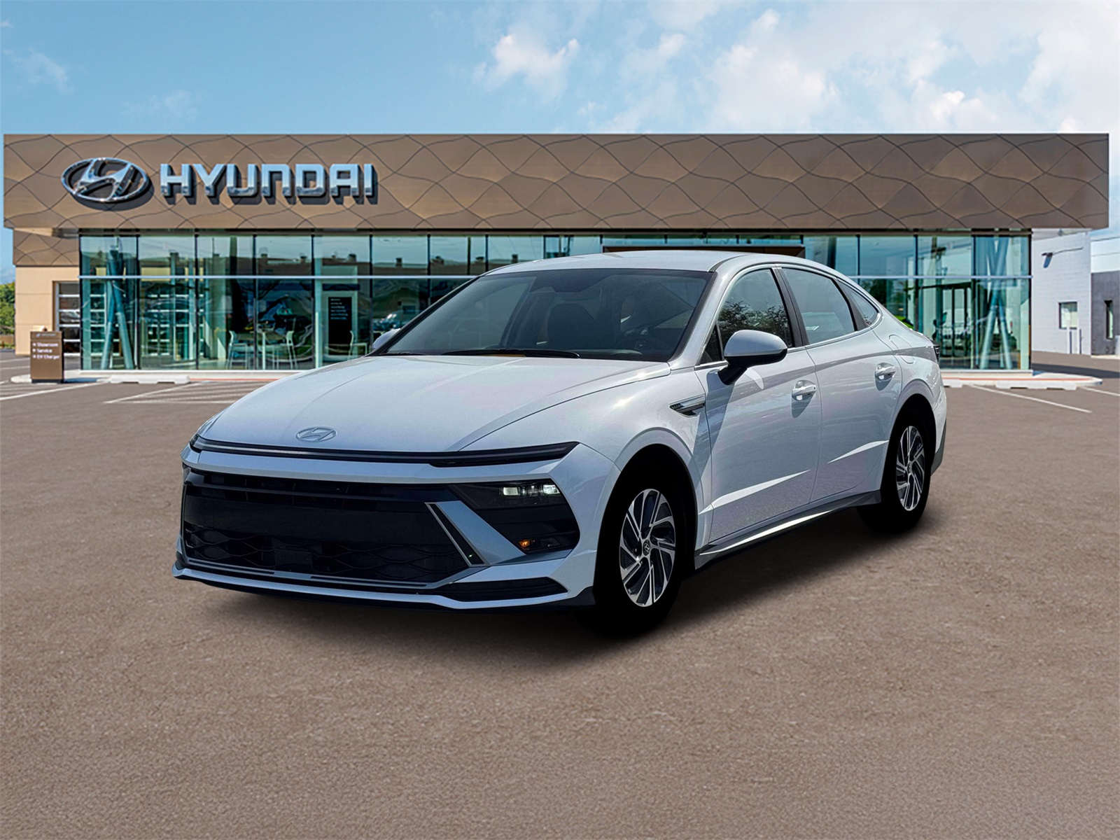 Photo view of 2026 Hyundai Sonata Hybrid in White